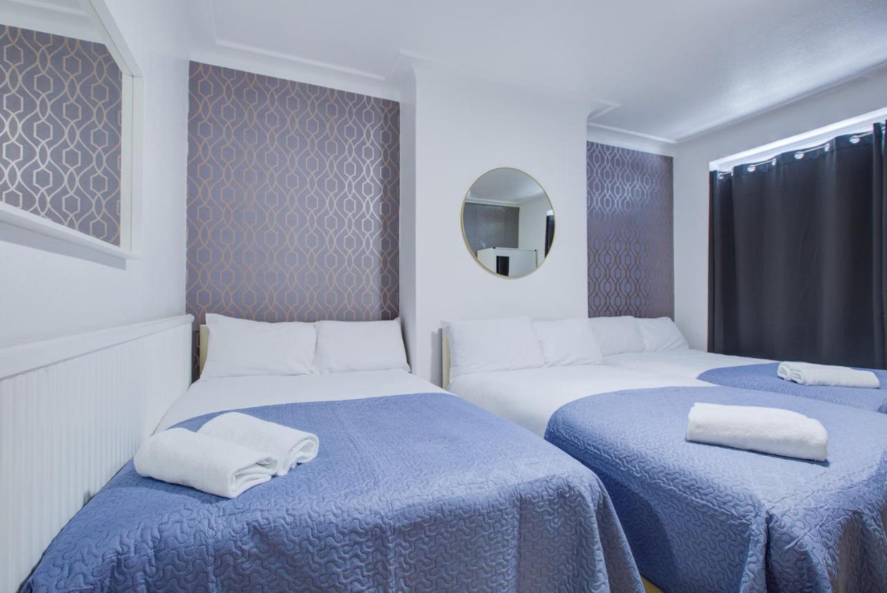 Twin Towerd Hotel Londra Esterno foto